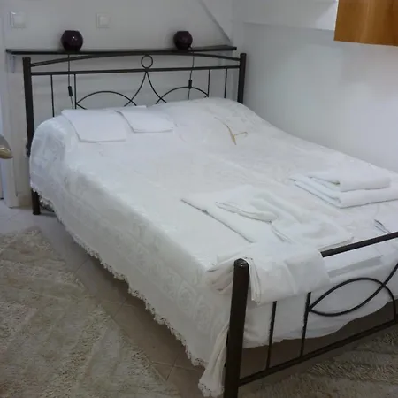 Casa de hóspedes Attic Flat 